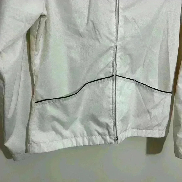 Izod Jacket Windbreaker XFG Full Zip Golf Jacket White Black Stripes Size S - Picture 4 of 6